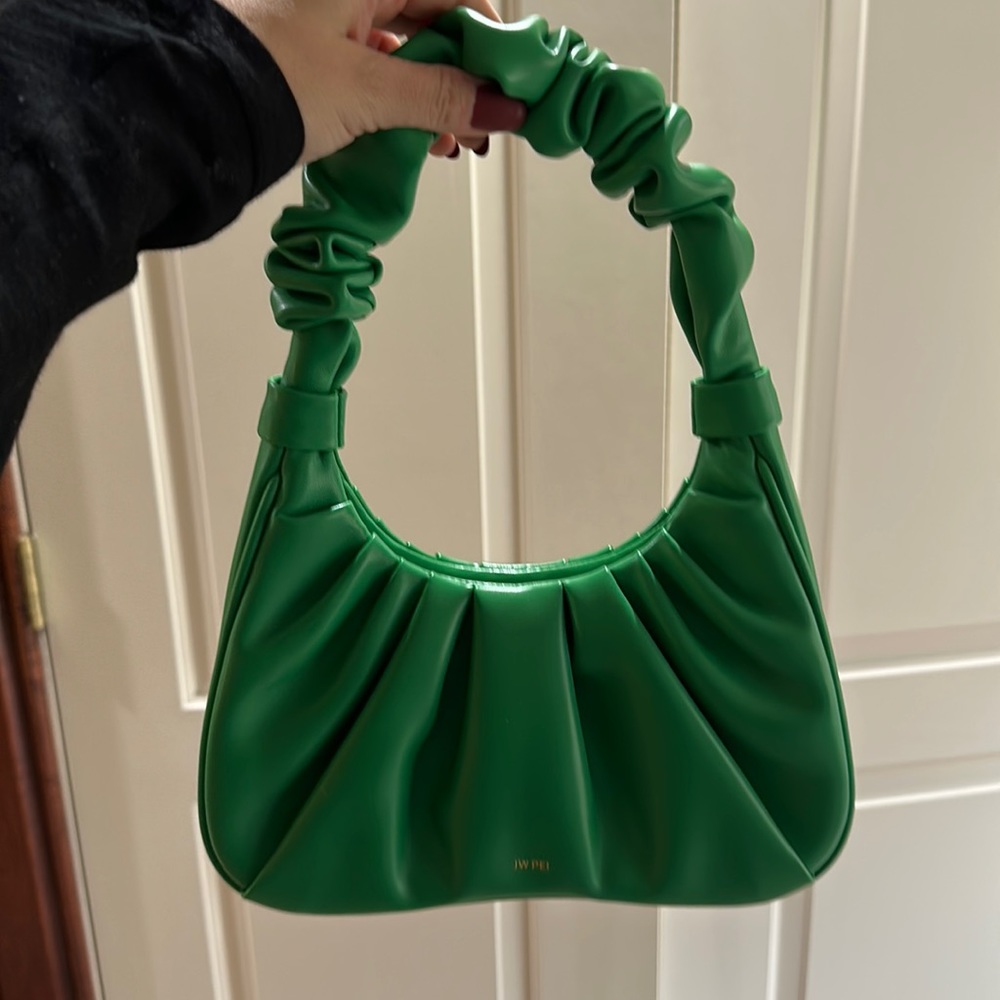 JW PEI Gabby ruched hobo bag - New w/out tags